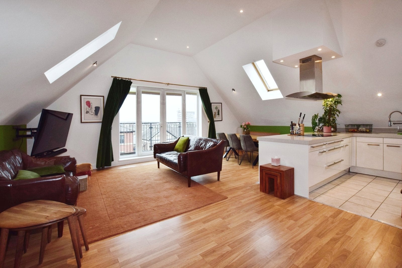 Flat Groby Road in Trafford
