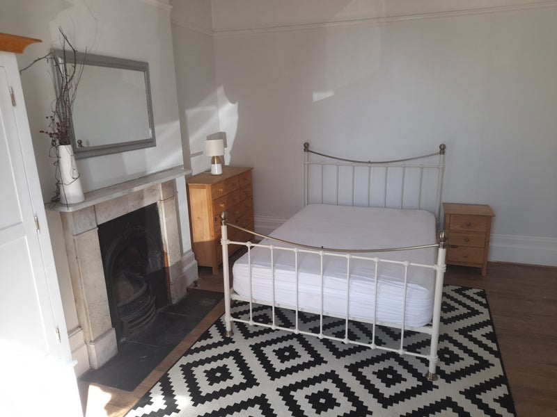 House Merbury Close in Greater London