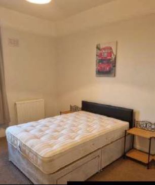Room Merbury Close in Greater London