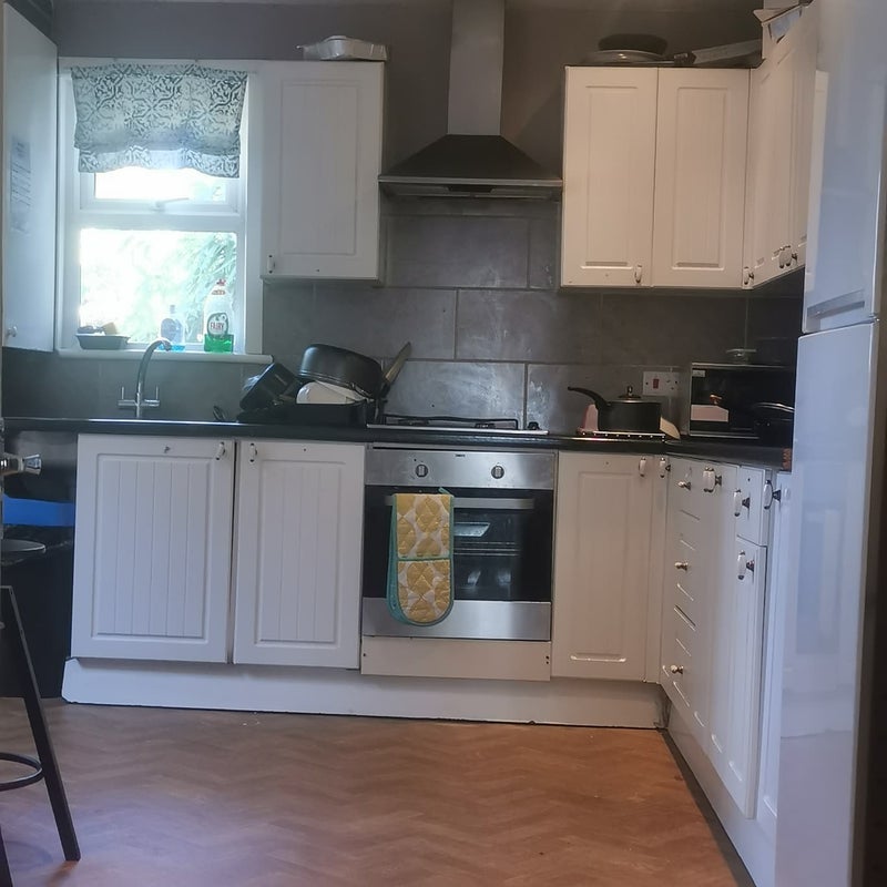 Room Merbury Close in Greater London