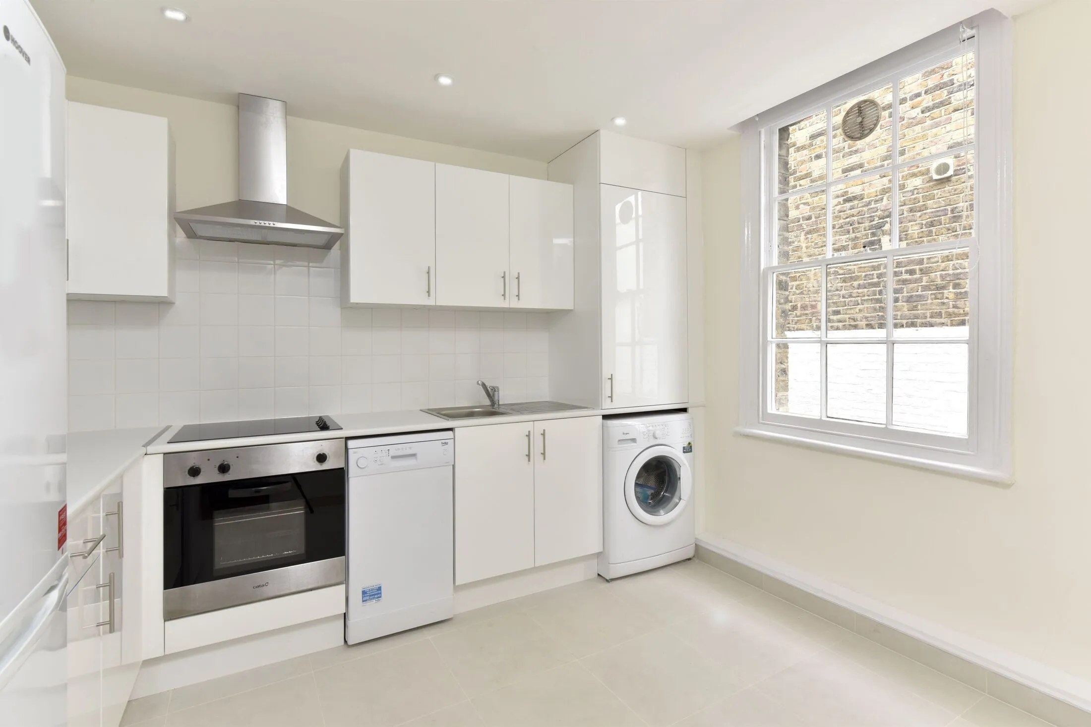 Flat Radnor Walk in Greater London