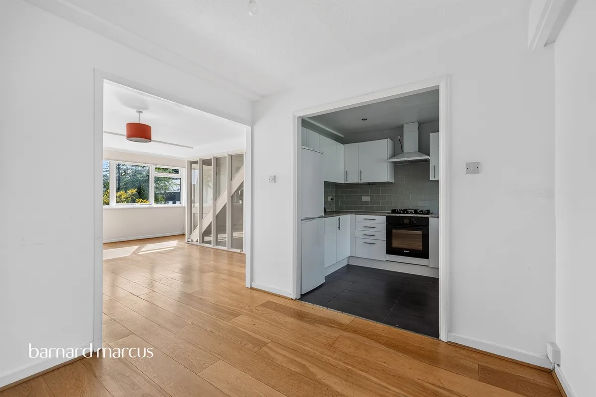 House Chichele Gardens in Greater London