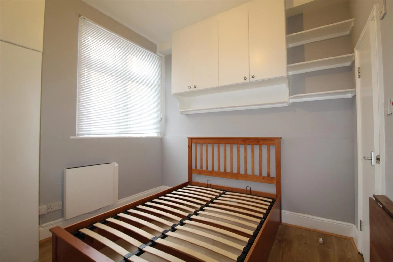 Room Langham Road in Greater London