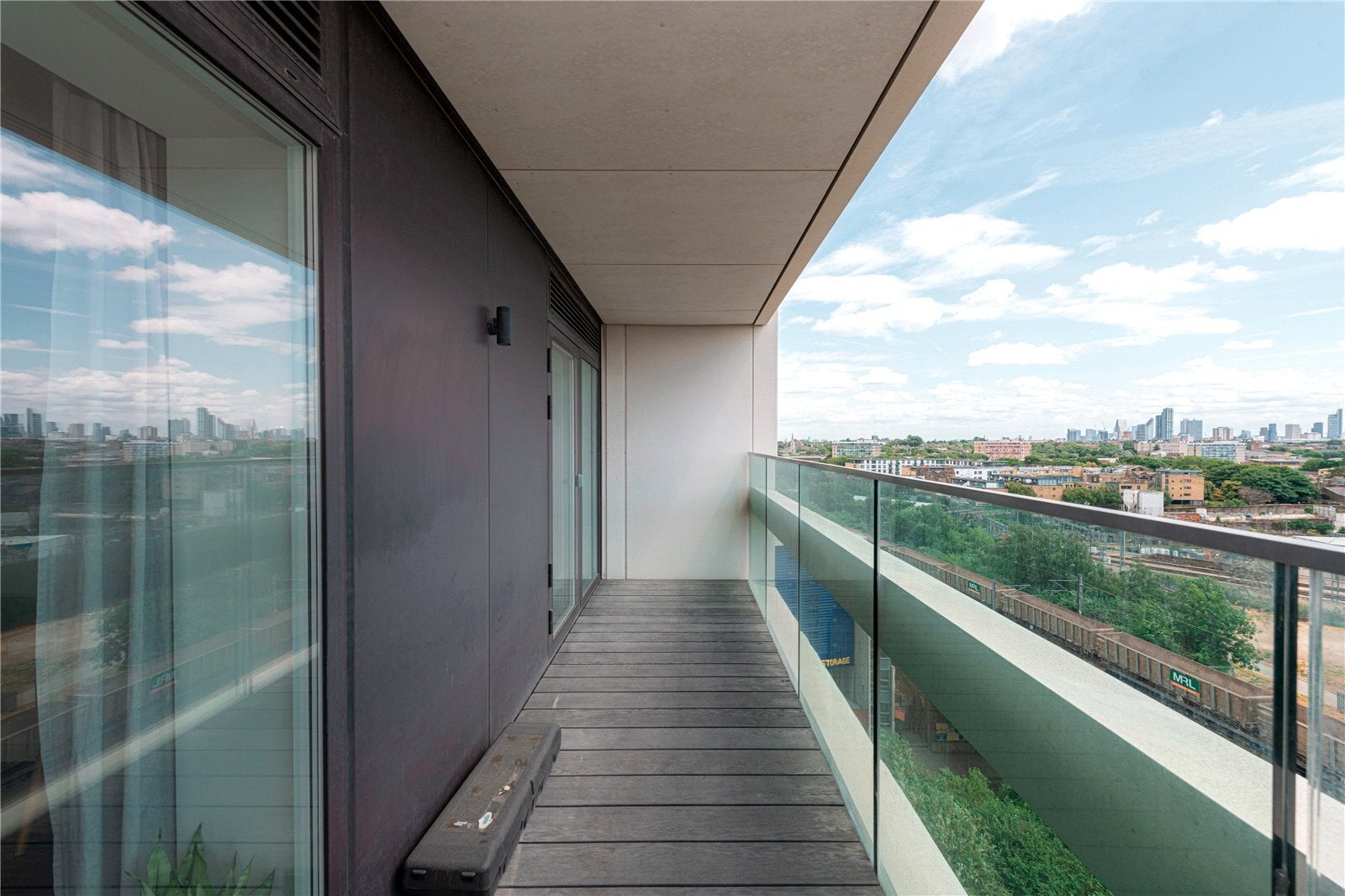 Flat York Way in Greater London