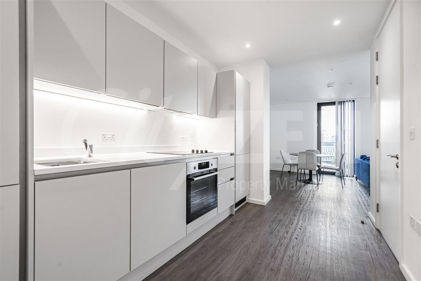 Flat Sandywewll Lane in Salford