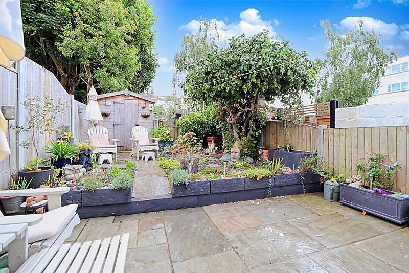 Flat Seaforth Road in Southend-on-Sea