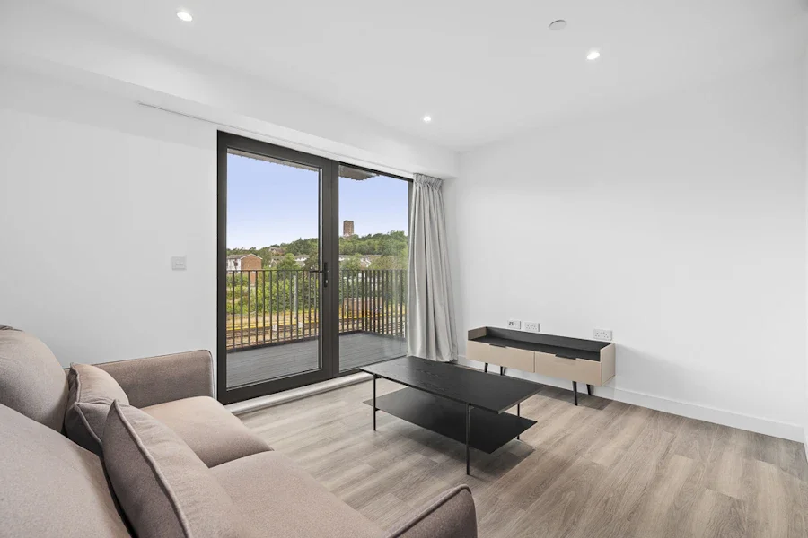 Flat The Mint in Godalming