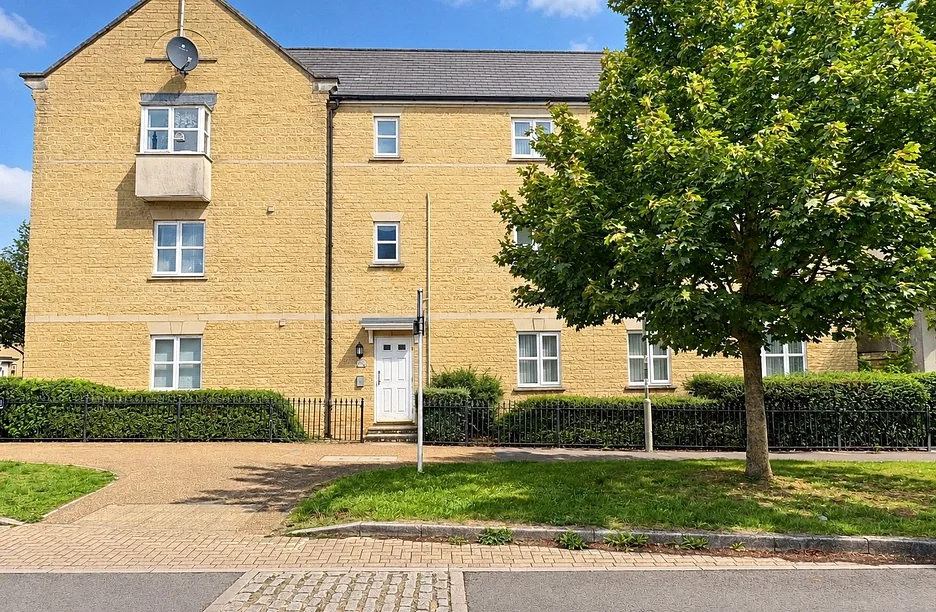 Flat Elmhurst Way in West Oxfordshire