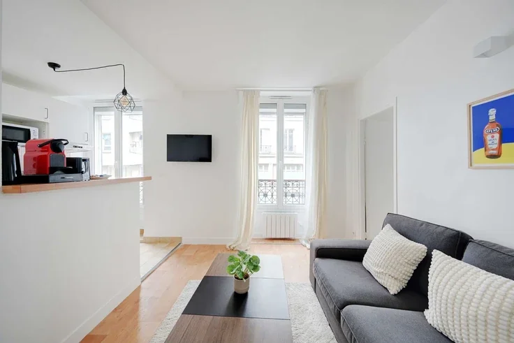 Appartement Rue du Buisson Saint-Louis à Paris