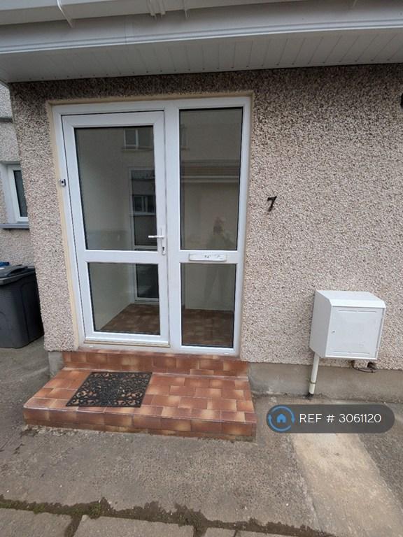 Flat Whitehaven Mews in Portstewart