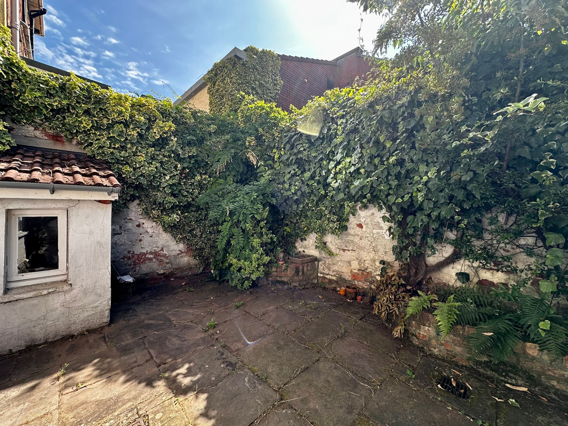 House Sunningdale in Bristol