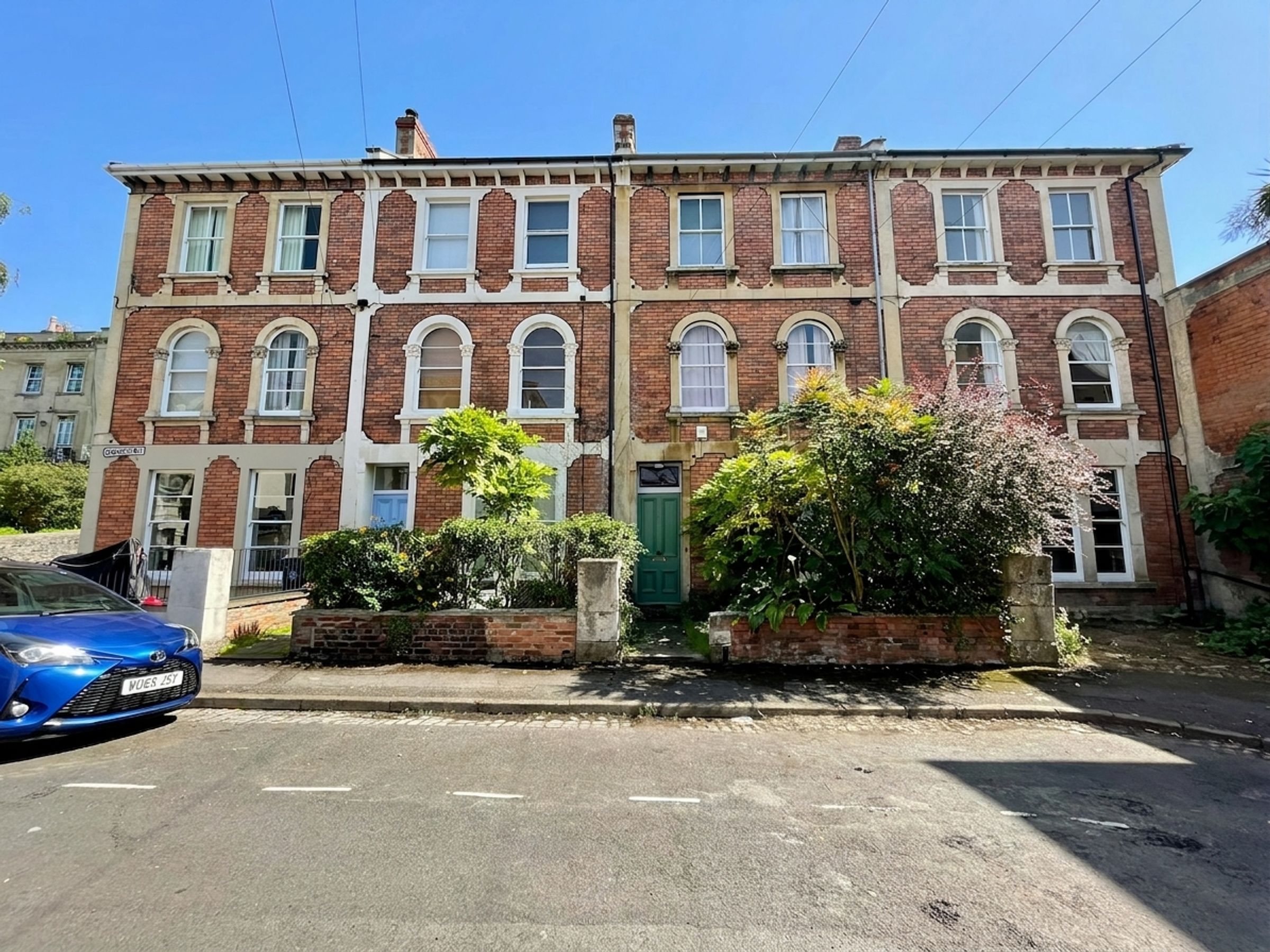 House Sunningdale in Bristol