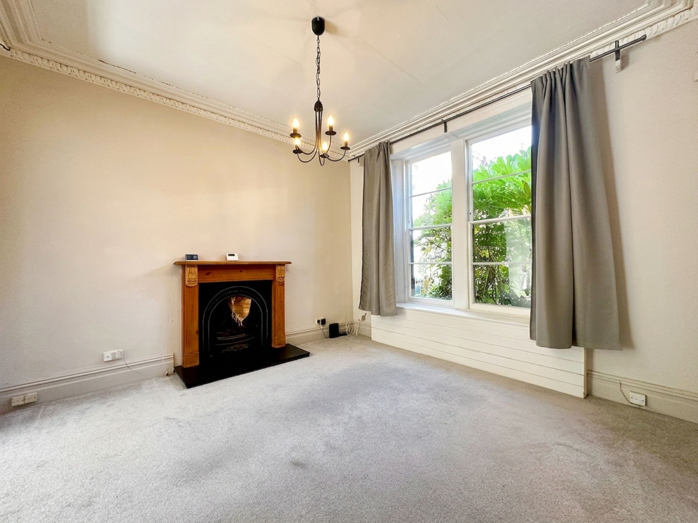 House Sunningdale in Bristol