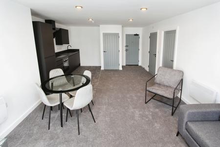 Flat Bramcote Lane in Broxtowe