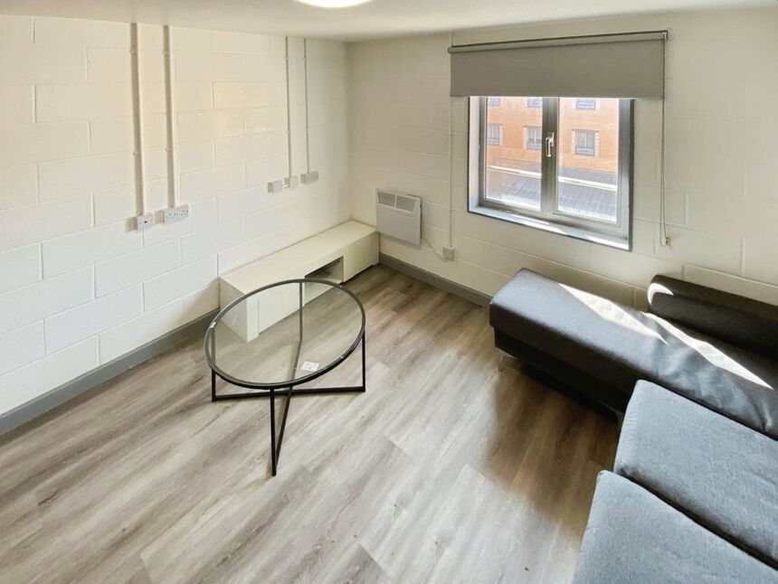 Flat Rockingham Street in Sheffield