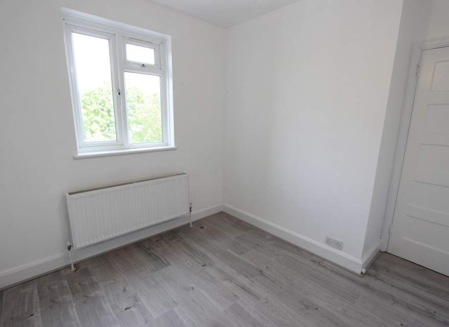 Flat Onslow Road in London