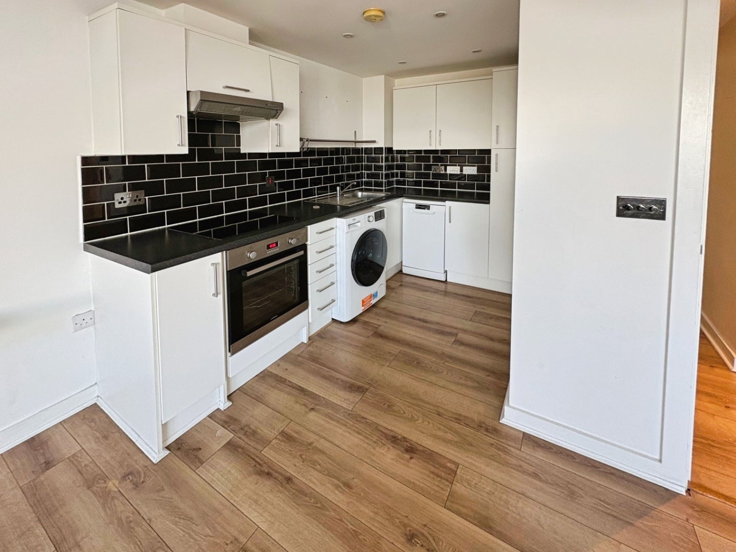 Flat Southchurch Road in Southend-on-Sea