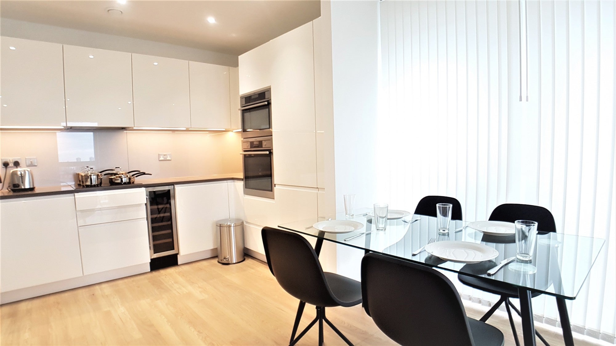 Flat Wandsworth Road in Greater London