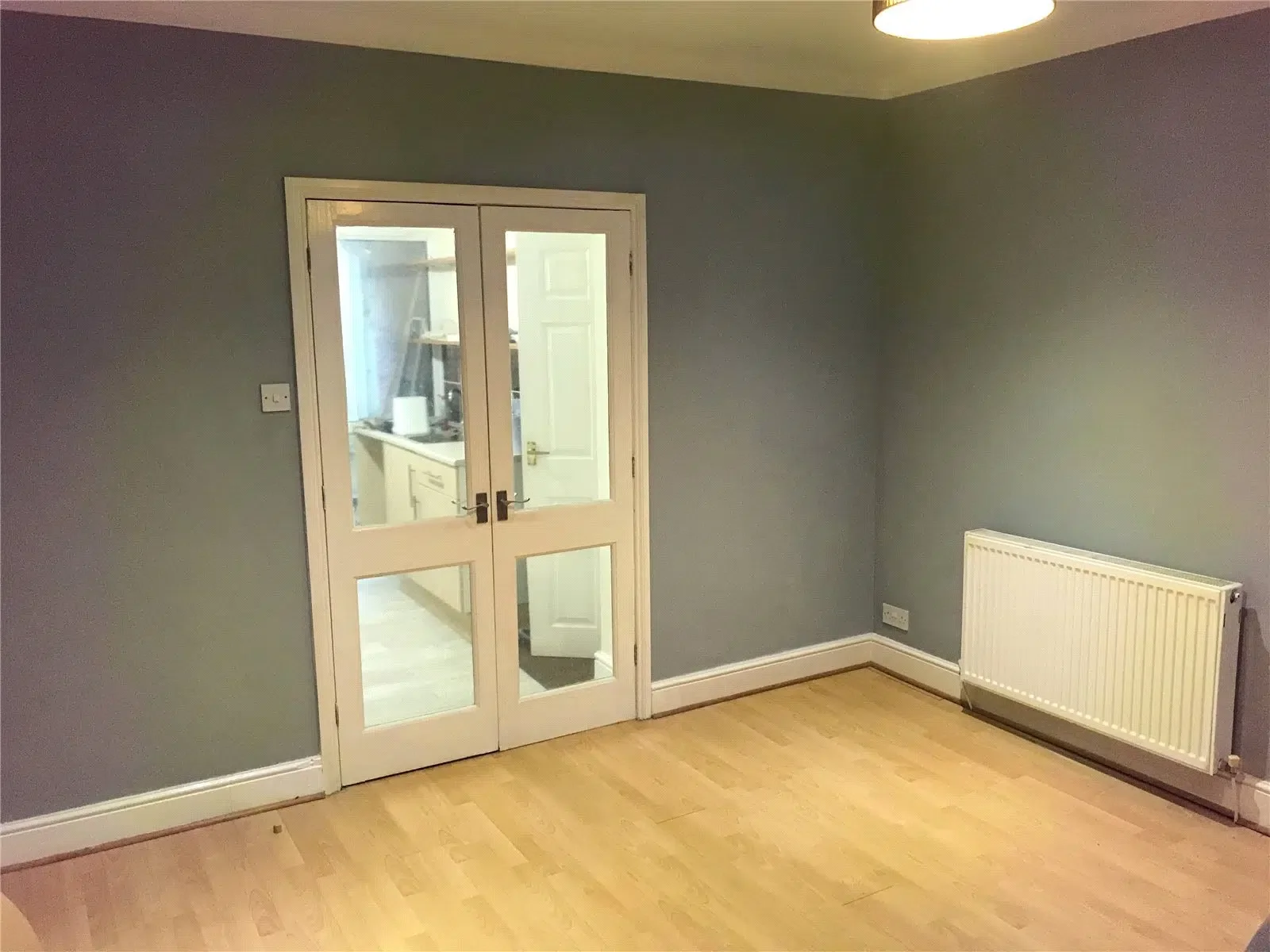 Flat Prospect Place in Pembroke Dock