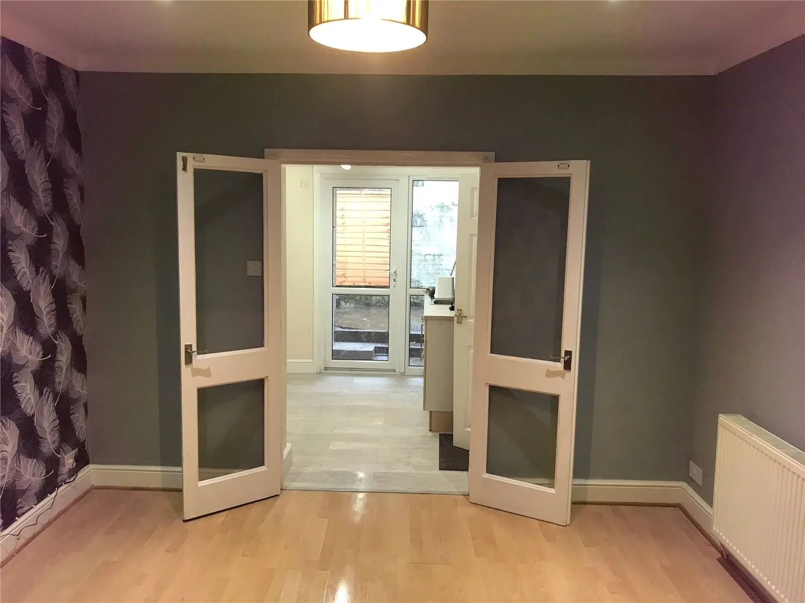 Flat Prospect Place in Pembroke Dock