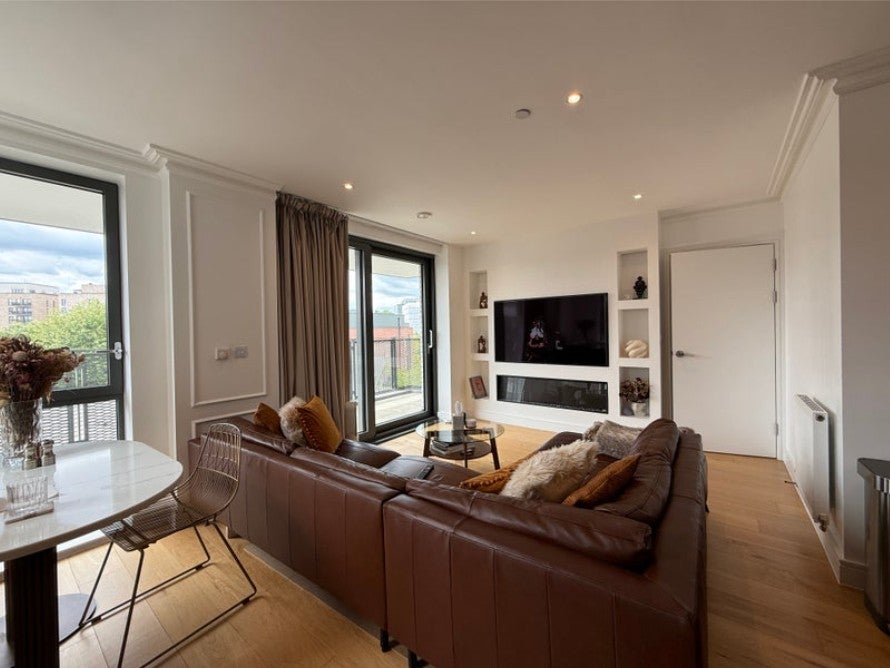 Flat Rushworth Street in Greater London