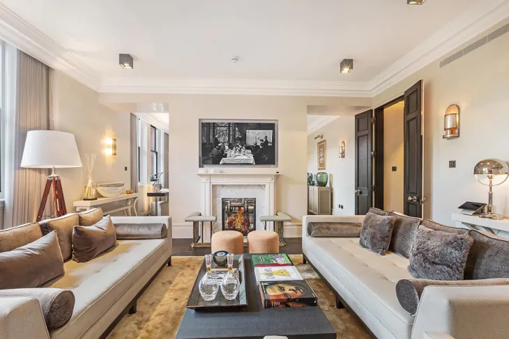 Flat Hans Place in Greater London