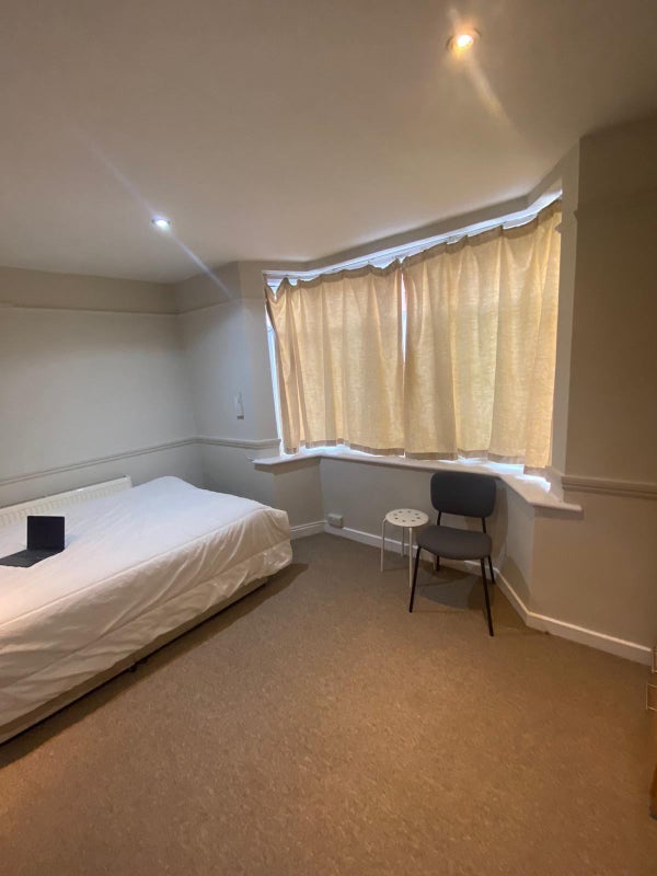 Room Eamont Street in City of Westminster