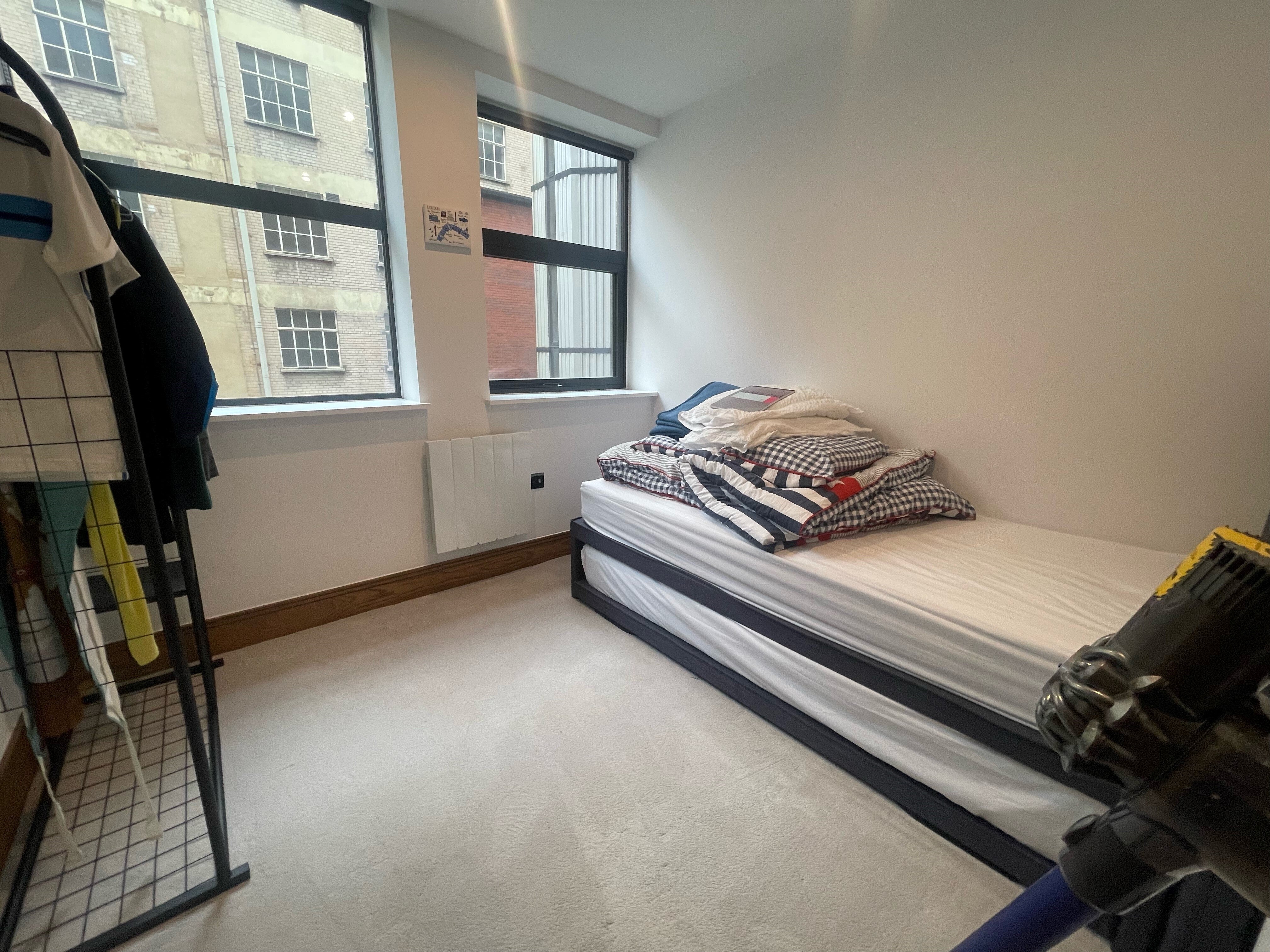 Flat Great Charles Street Queensway in Birmingham