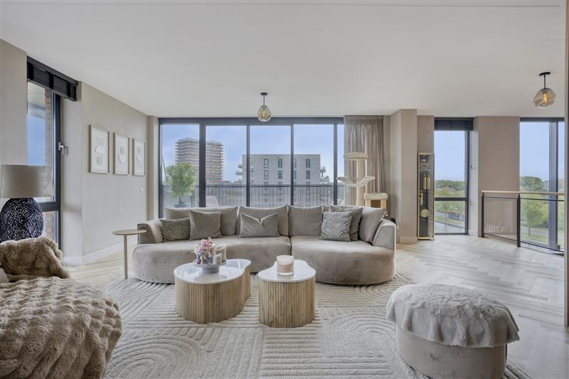 Appartement te koop: Loirestraat 181, Purmerend
