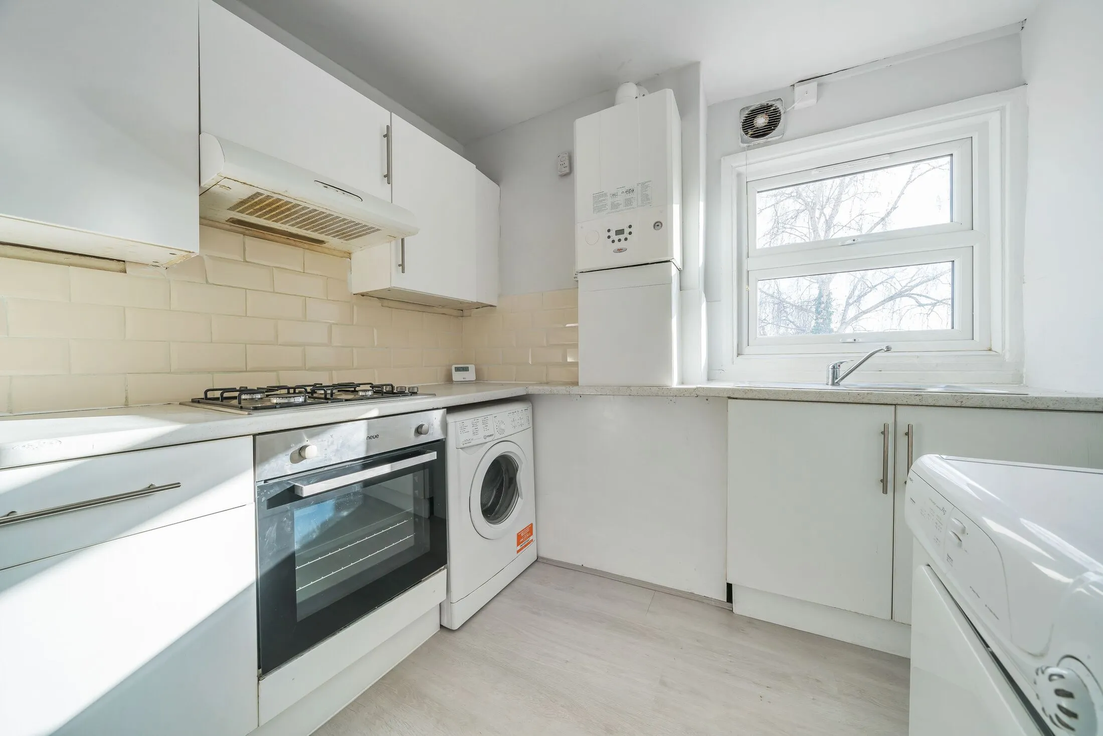 Flat Brandram Road in Greater London