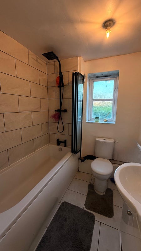 Room Anson Place in Greater London
