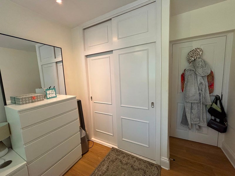 Room Crescent Lane in Greater London