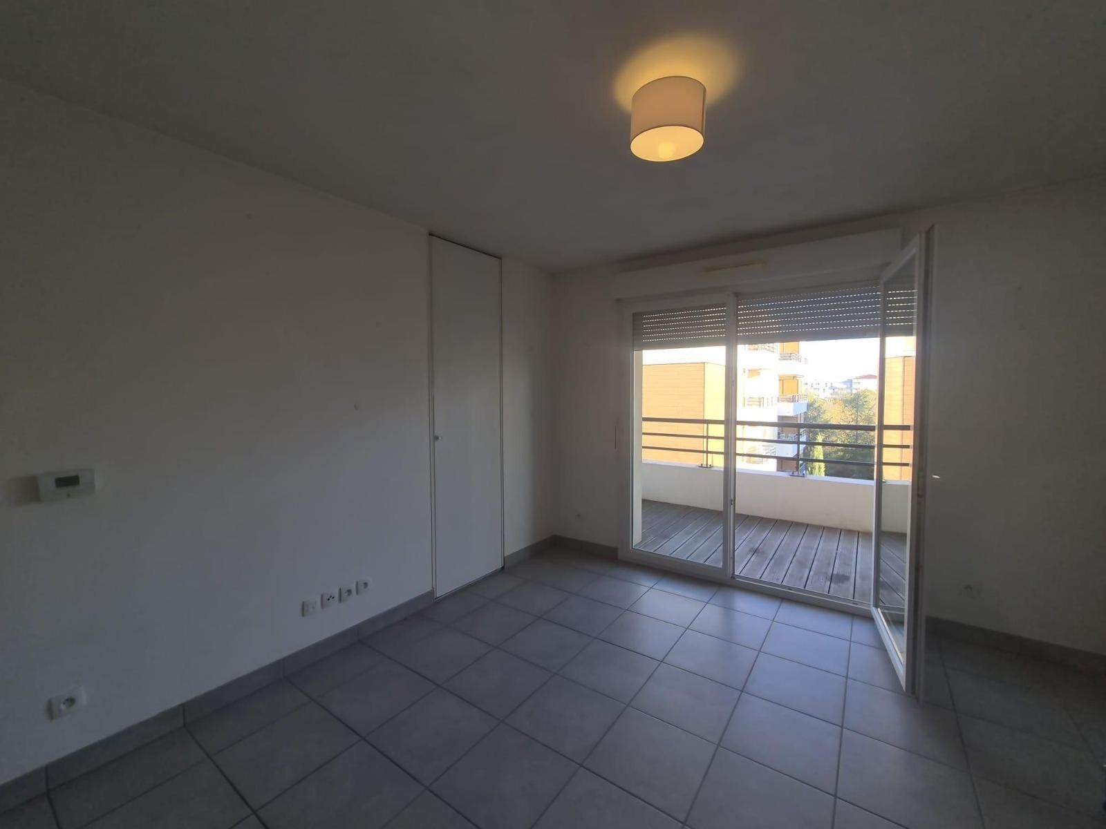 Appartement Rue d'Alsace à Décines-Charpieu