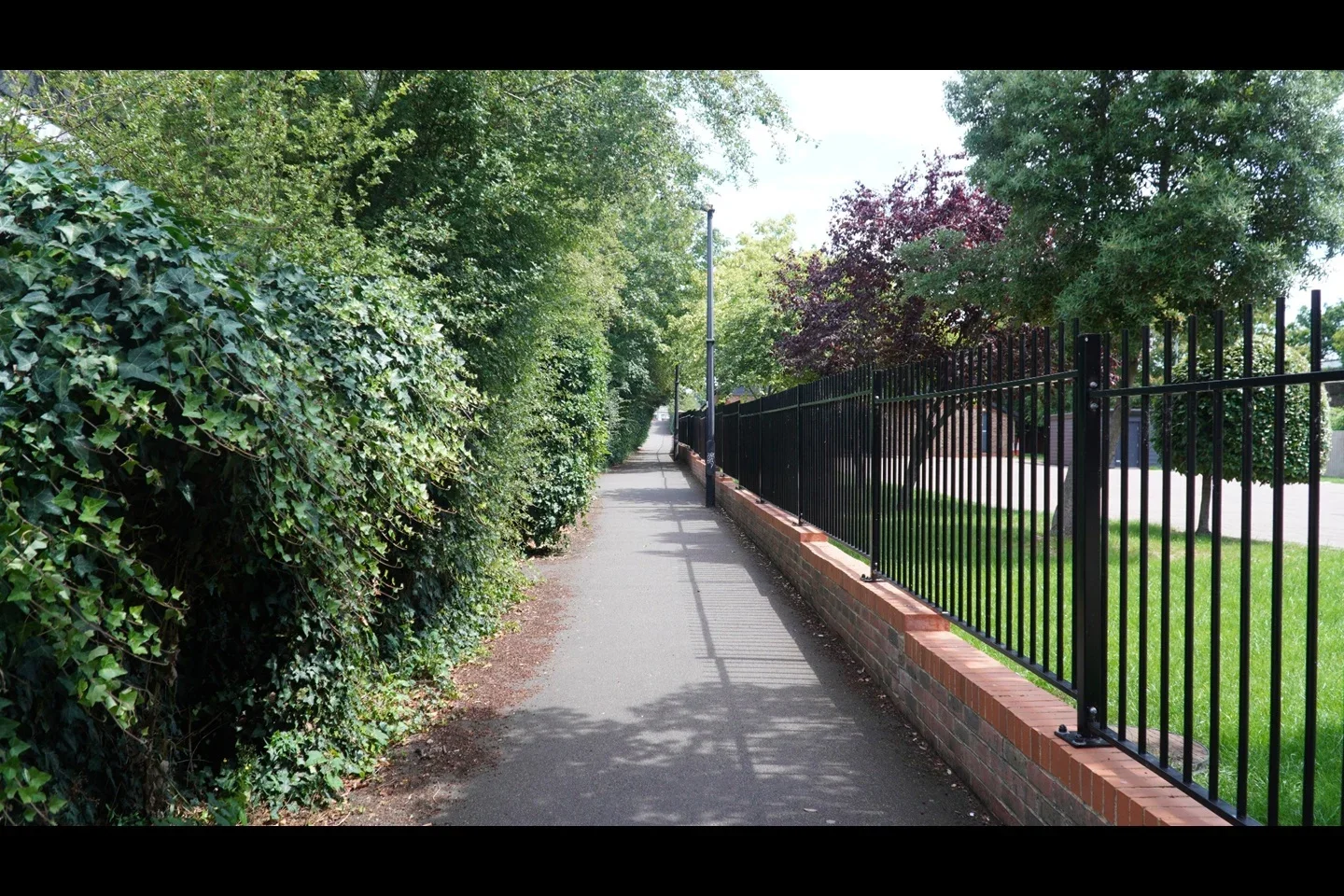 Room Linden Avenue in Greater London