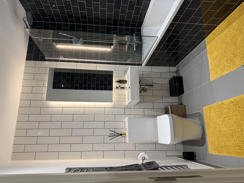 Room Rendal Way in Greater London