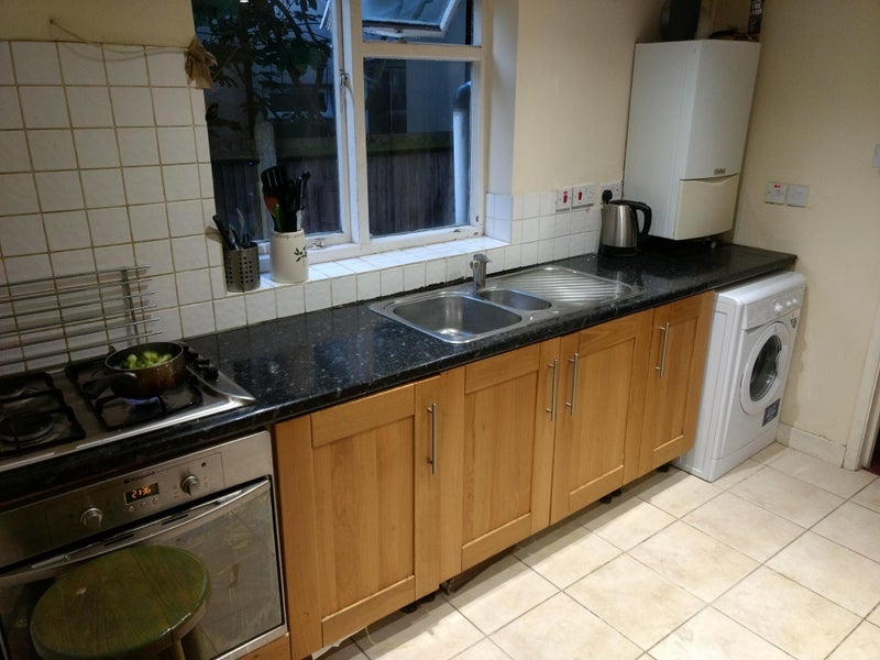 Room Shelgate Road in Greater London