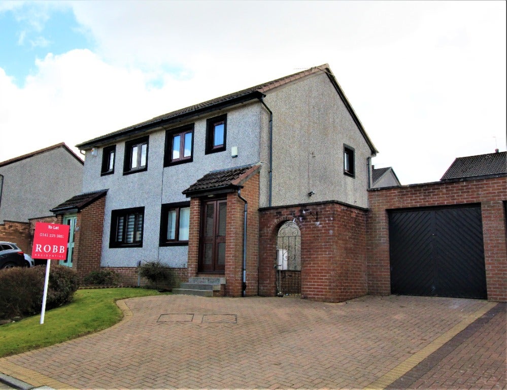 House Ballantrae Crescent in Newton Mearns