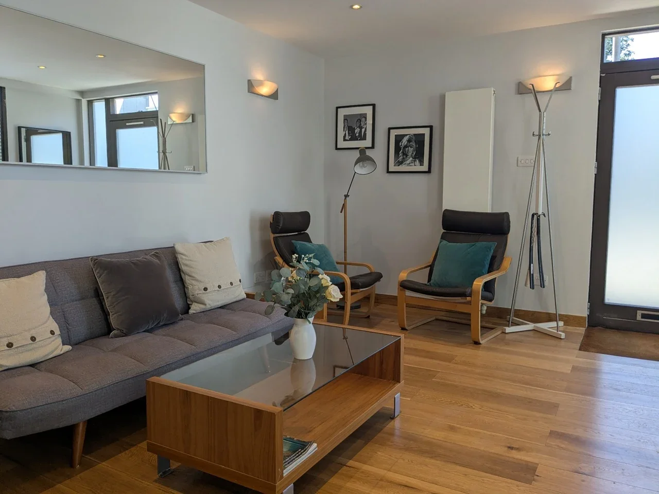 Flat West Parkside in Greater London