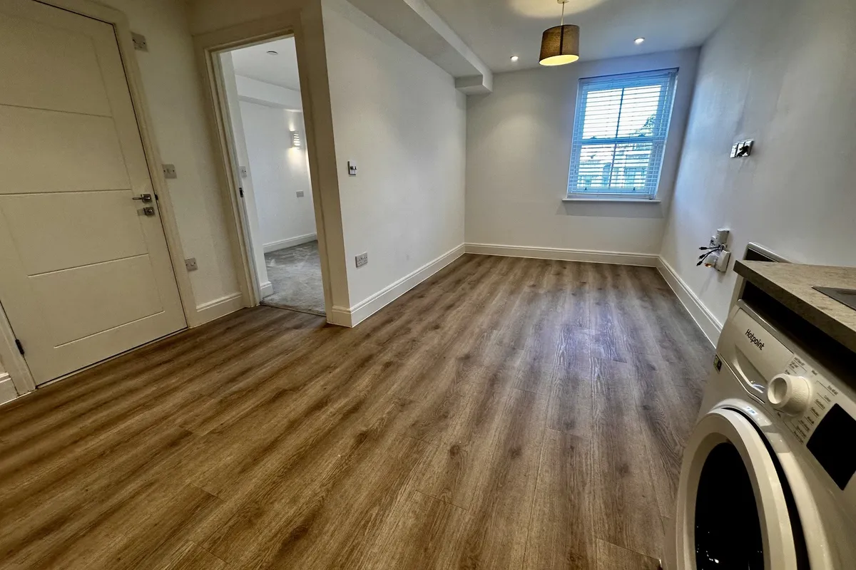 Flat Albert Road in Bournemouth