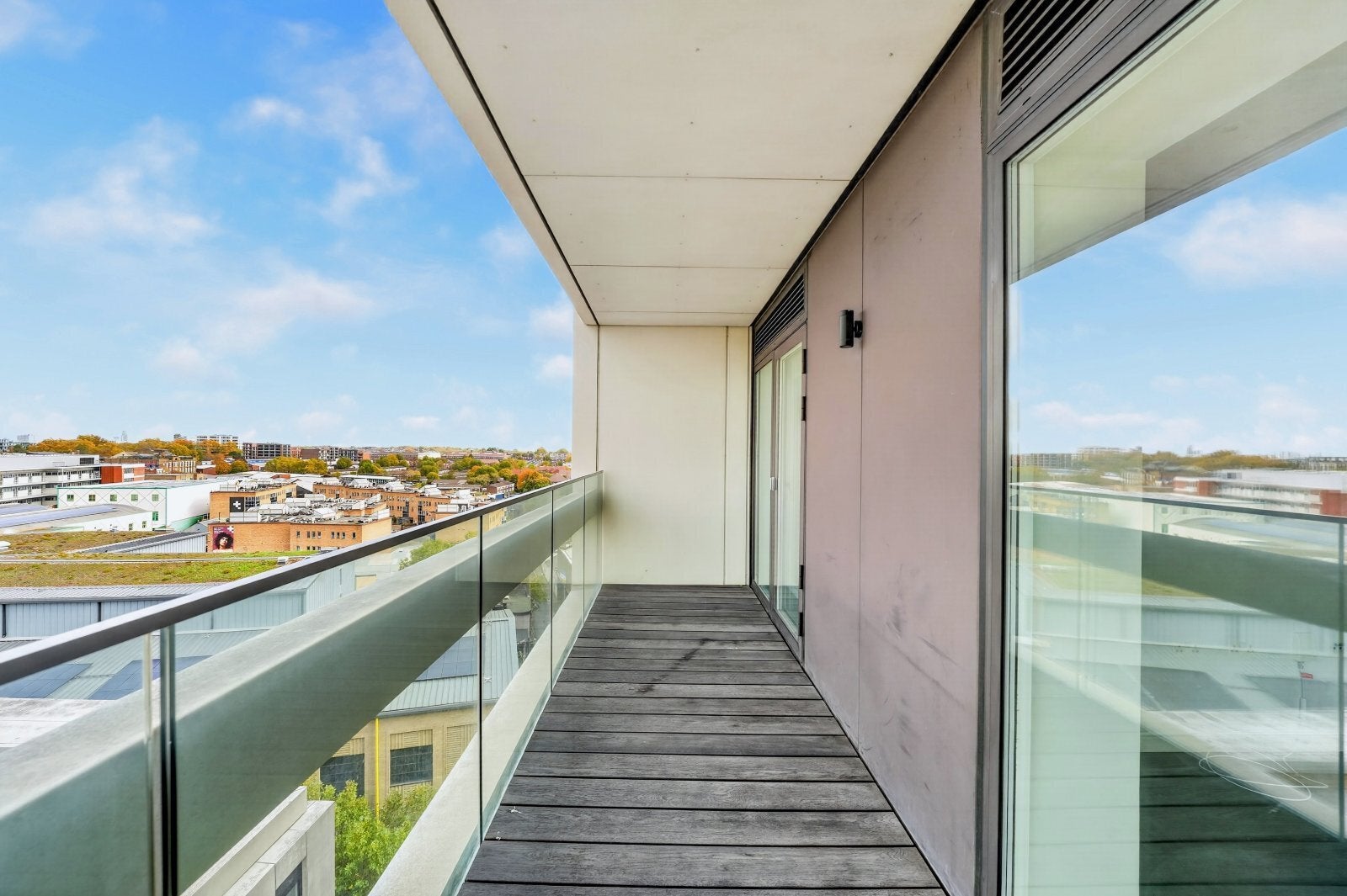 Flat York Way in Greater London
