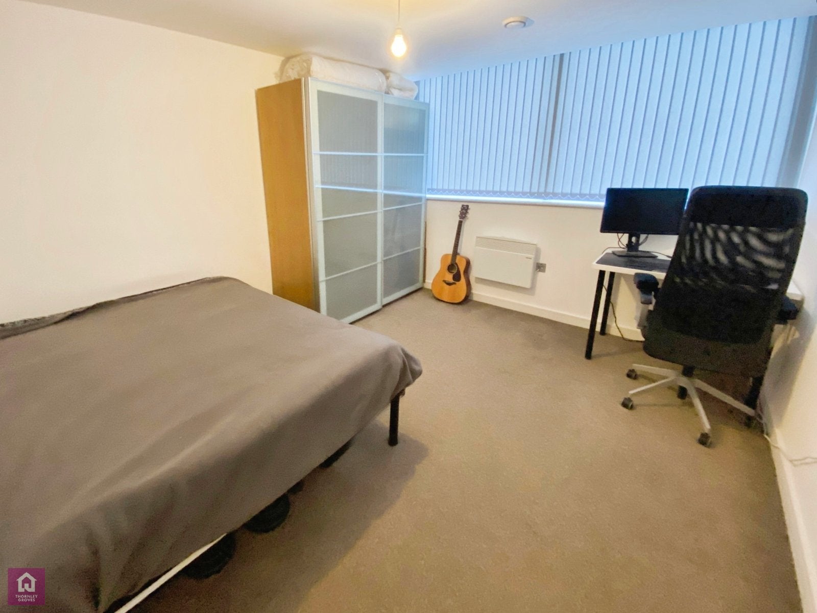 Flat Ashton Lane in Trafford