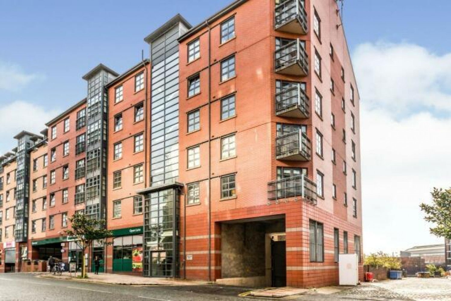 Flat Ducie Street in Manchester