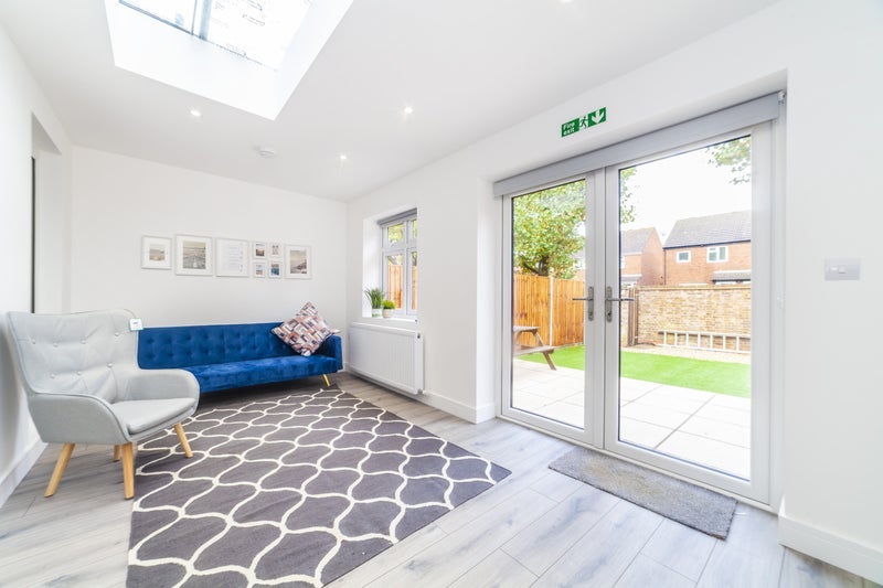Room Brewhouse Walk in Greater London