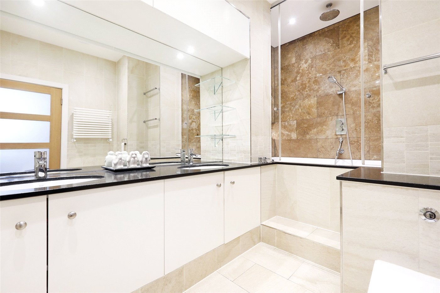 Flat Judd Street in Greater London