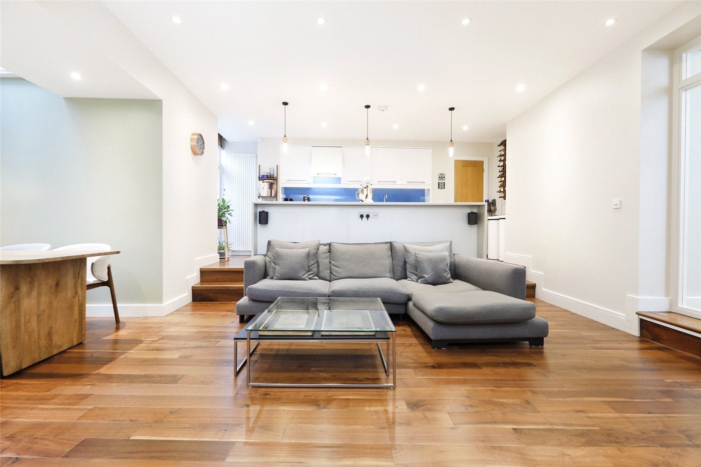 Flat Judd Street in Greater London