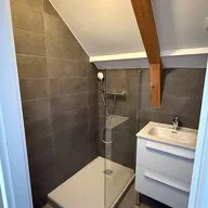 Room D 1206 in Cranves-Sales