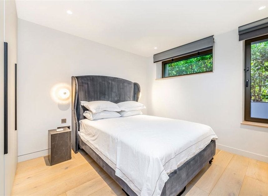 Flat Broadwick Street in City of Westminster