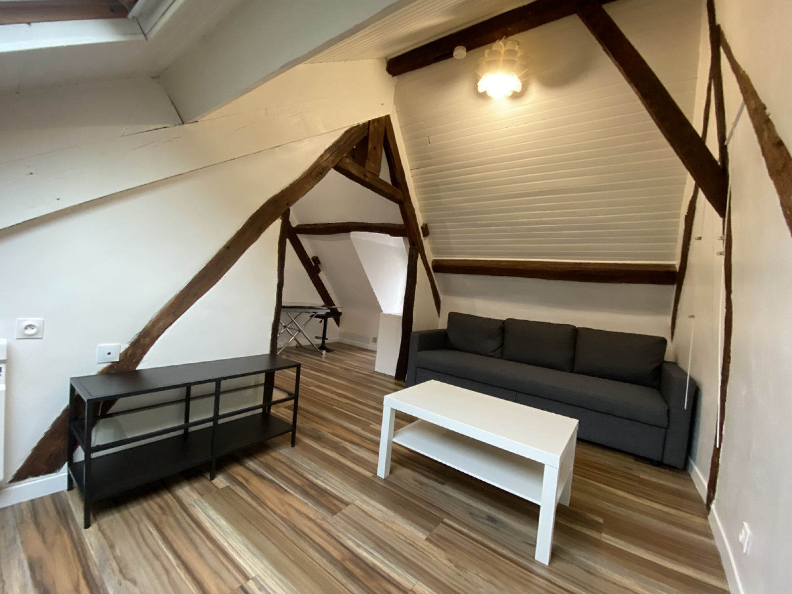 Flat Rue des Marchebeaux in Dreux
