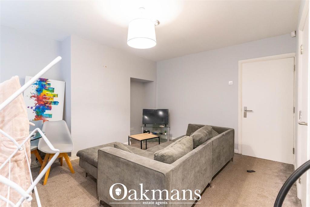 Flat Tennal Road in Birmingham