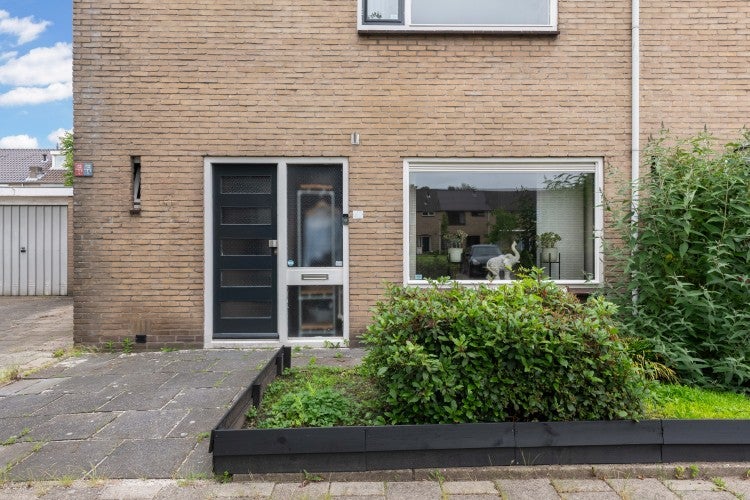 Tussenwoning te koop: Belgiëstraat 42, Ijsselstein